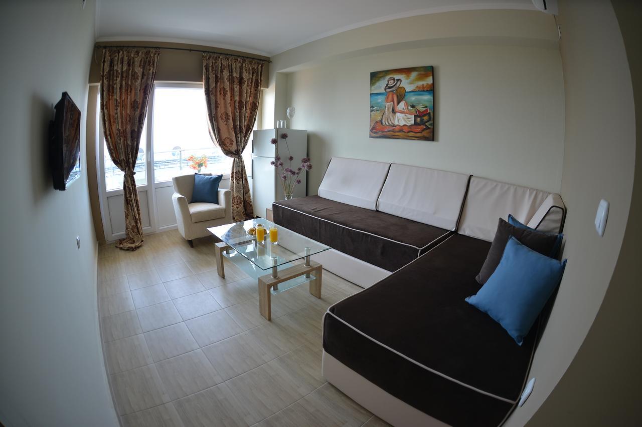 Crown Hotel Nea Skioni Extérieur photo